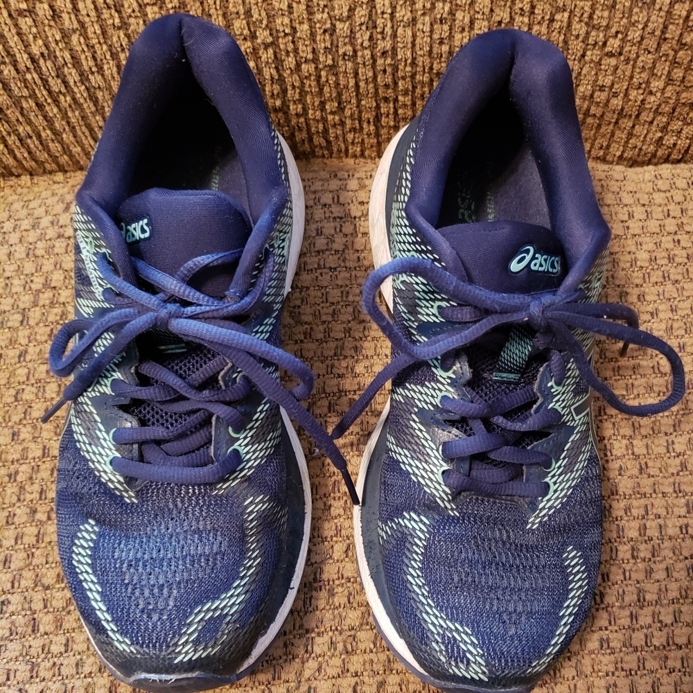 ASICS GEL NIMBUS 20 SZ 7.5